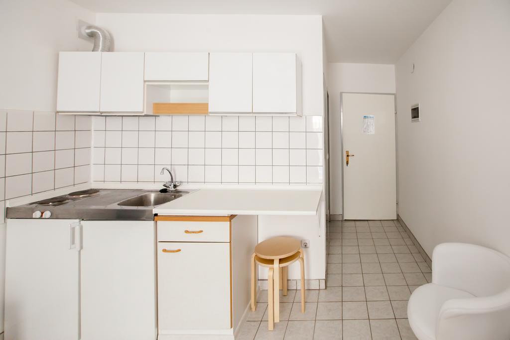 Friendly People'S Guest House Zadar Exterior photo